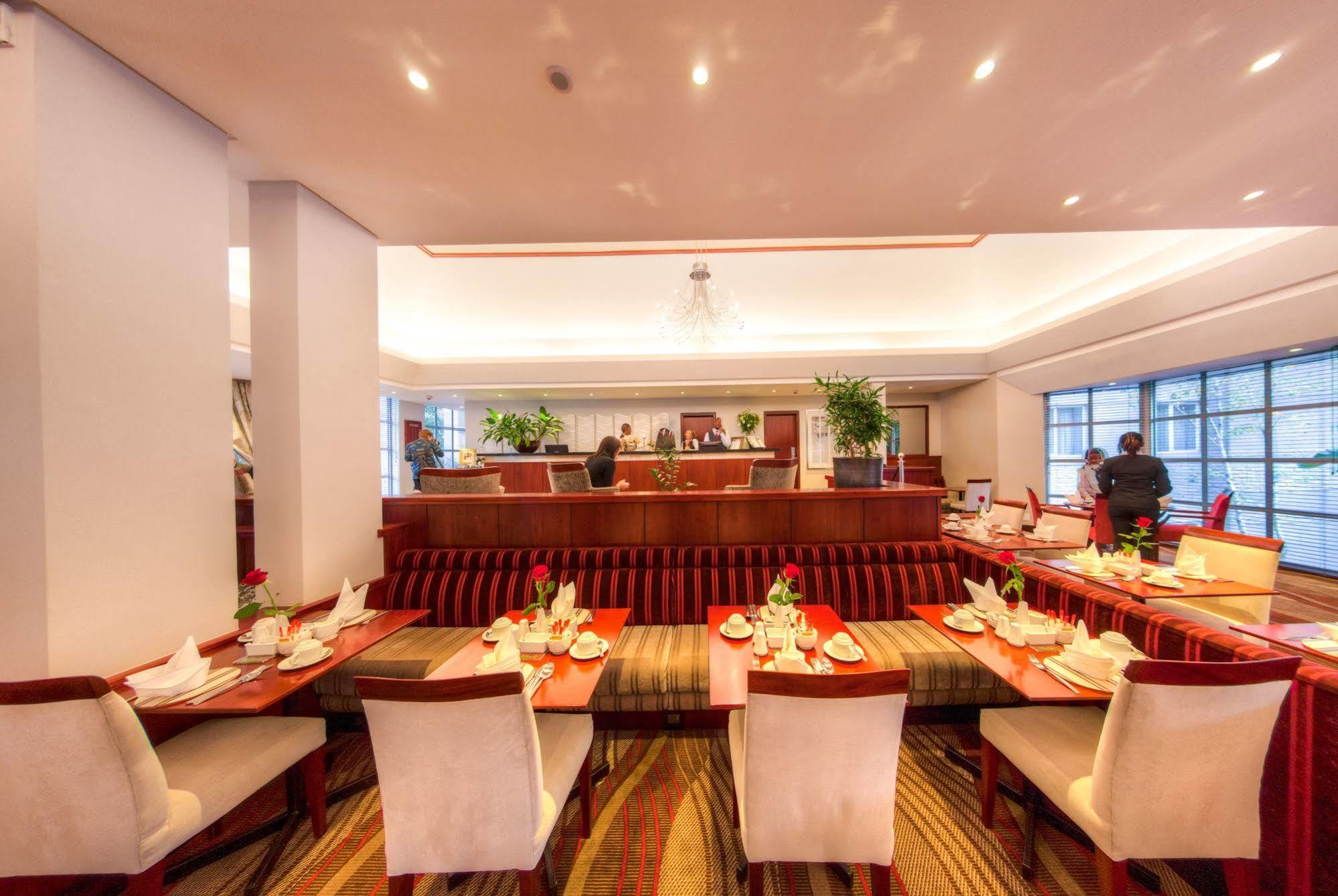 City Lodge Hotel Sandton, Morningside Johannesburg Exterior photo